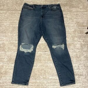 Good American Good Legs crop jean